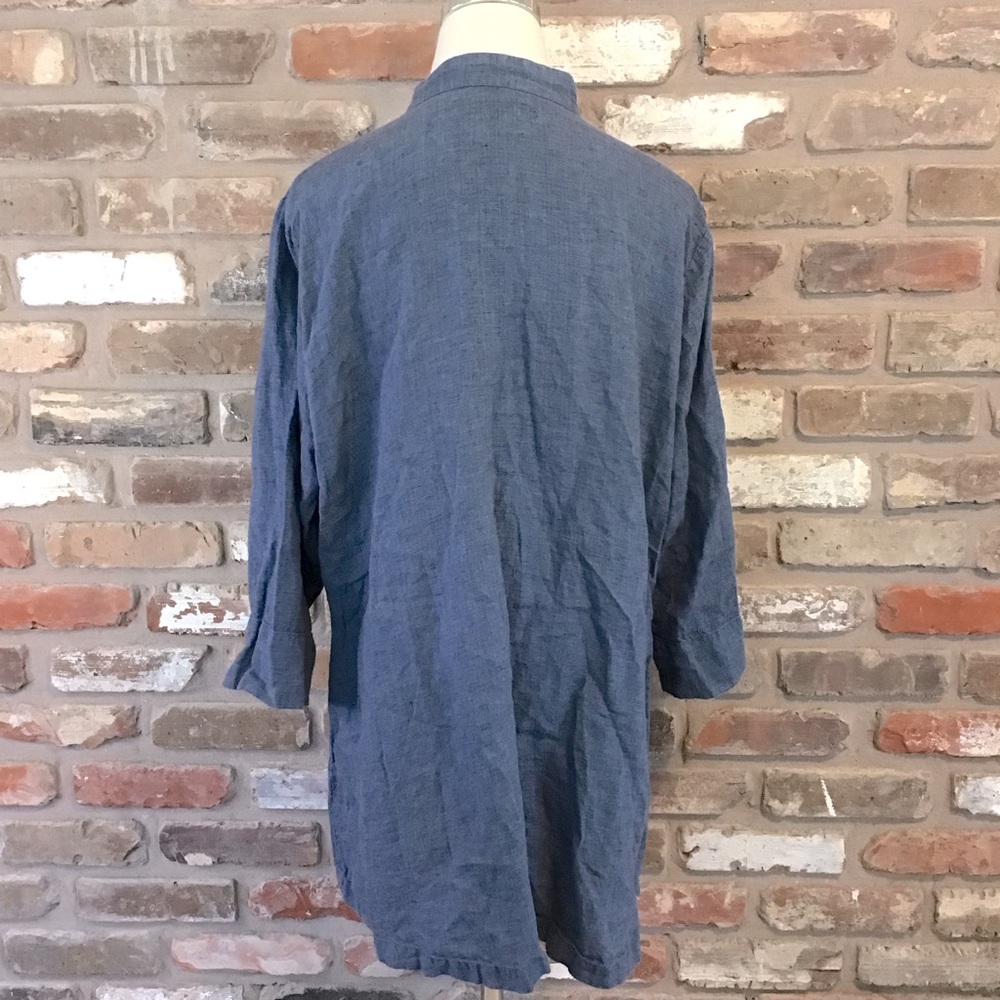 Flax Blue Button-Front Linen Tunic - Picture 5 of 7